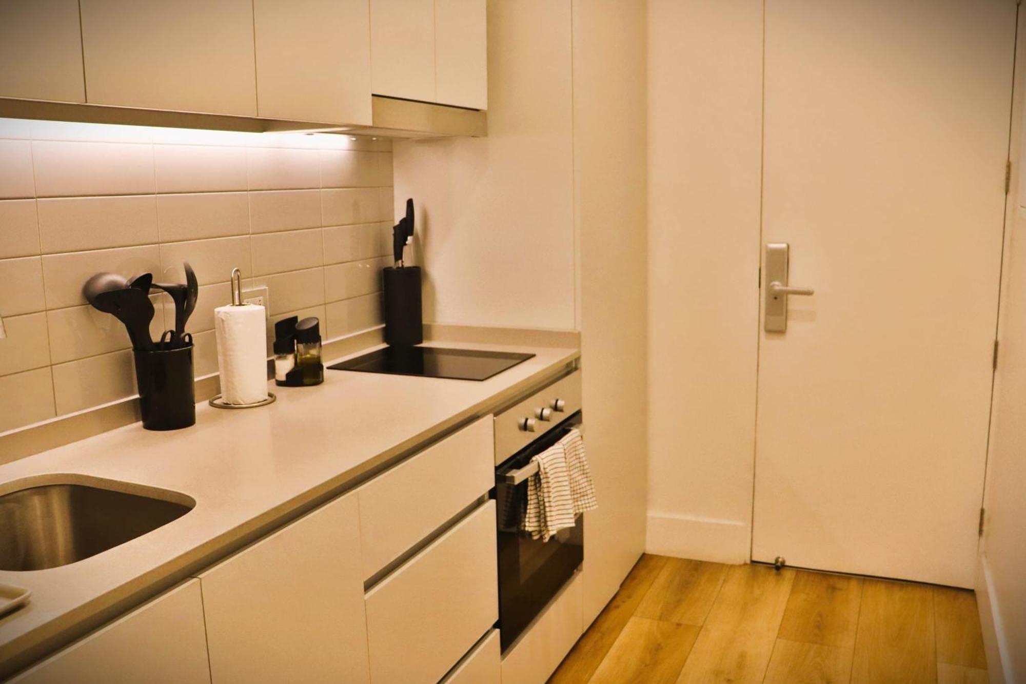 Hom I Inmejorable En El Centro De Apartamento Santiago