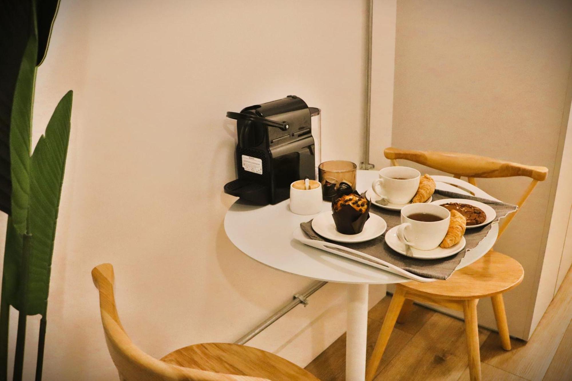 Hom I Inmejorable En El Centro De Apartamento Santiago